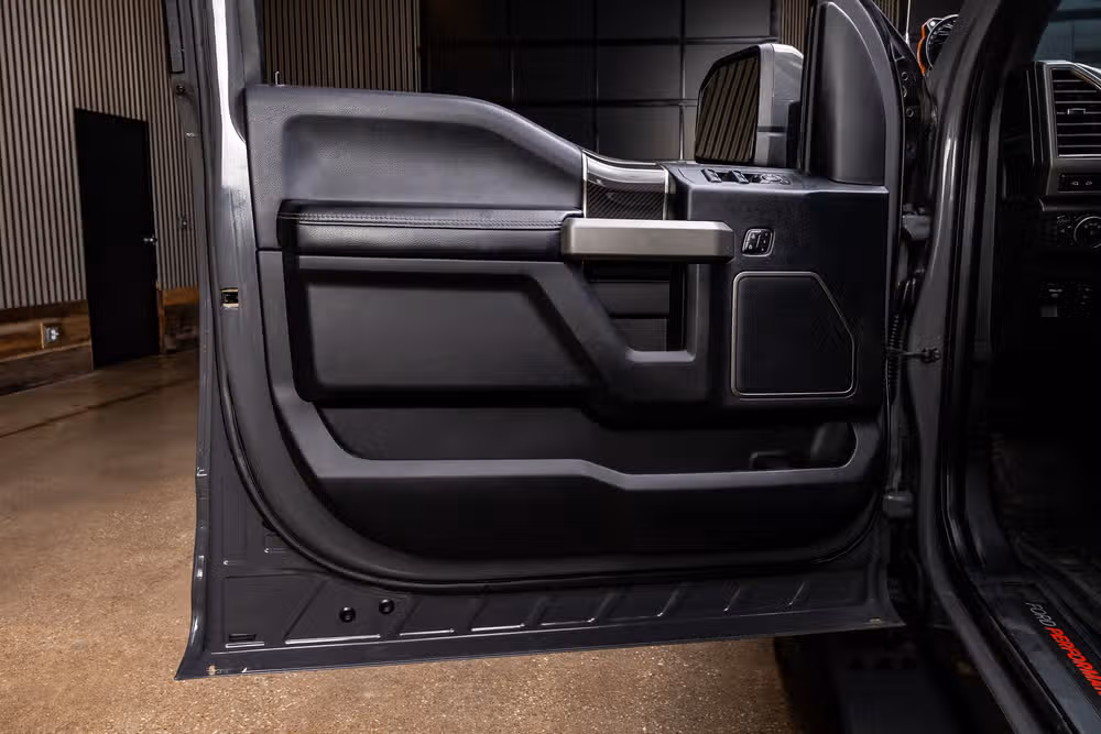 2020 Ford F-150 Raptor SuperCrew Image 35