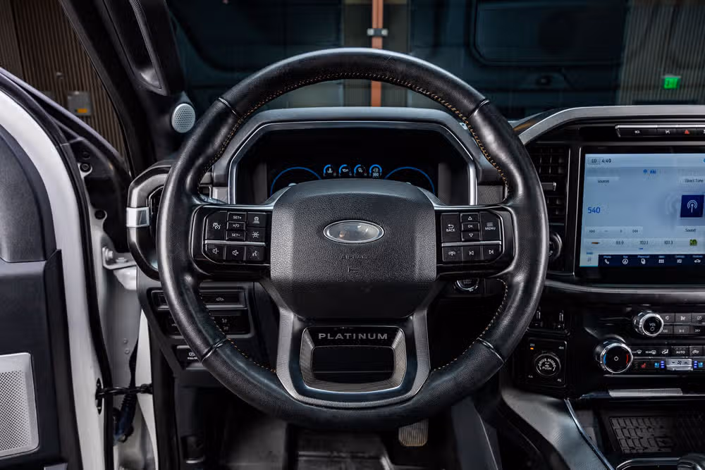 2023 Ford F-150 Platinum SuperCrew Image 19
