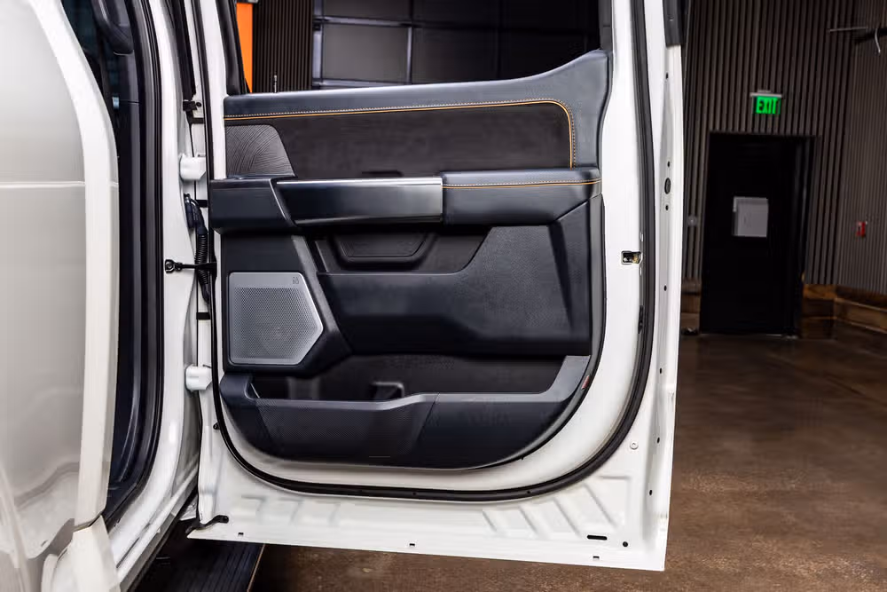 2023 Ford F-150 Platinum SuperCrew Image 39