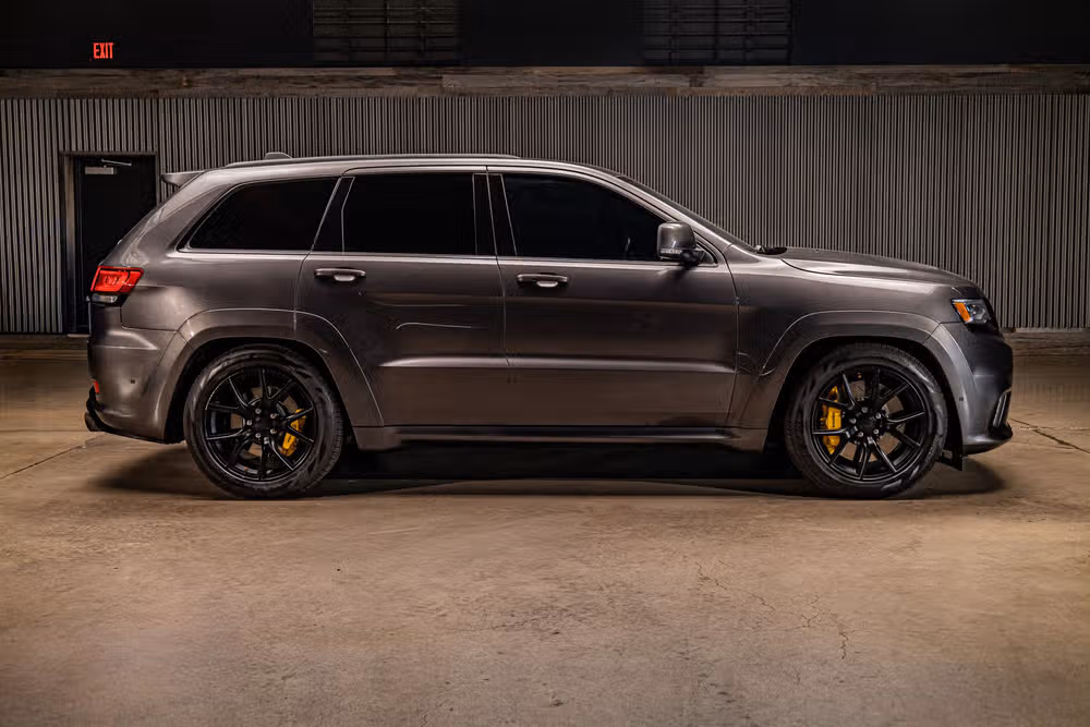 2018 Jeep Grand Cherokee Trackhawk Image 10
