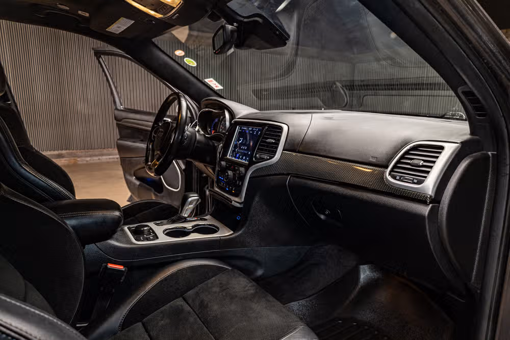 2018 Jeep Grand Cherokee Trackhawk Image 16