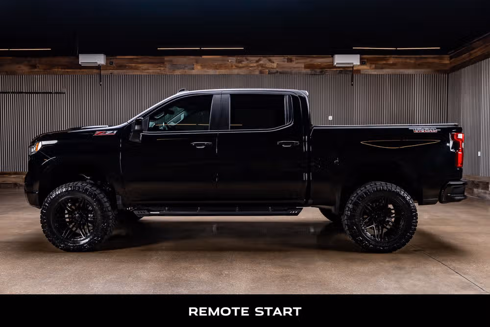 2023 Chevrolet Silverado 1500 LT Trail Boss Crew Cab Image 6
