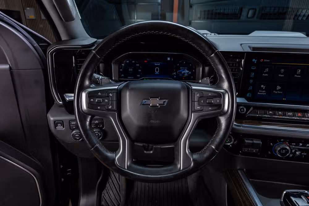 2023 Chevrolet Silverado 1500 LT Trail Boss Crew Cab Image 19