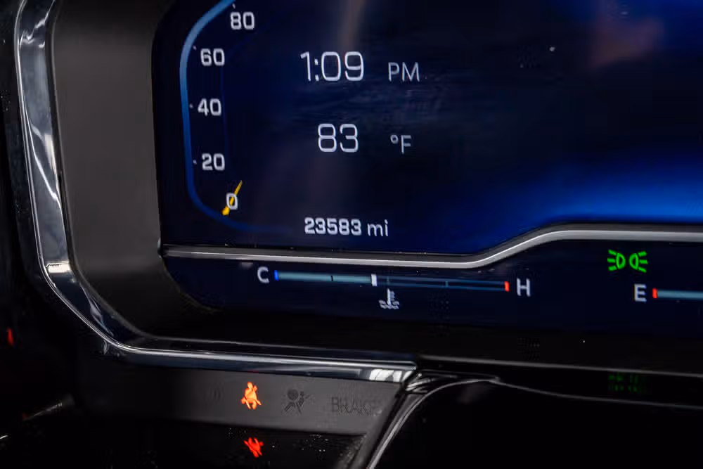 2025 Chevrolet Silverado 2500HD ZR2 Crew Cab Image 21