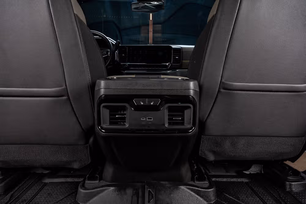 2025 Chevrolet Silverado 2500HD ZR2 Crew Cab Image 34