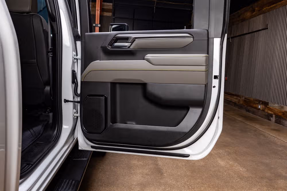 2025 Chevrolet Silverado 2500HD ZR2 Crew Cab Image 40