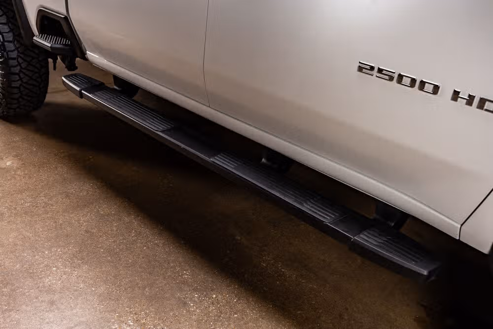 2025 Chevrolet Silverado 2500HD ZR2 Crew Cab Image 13