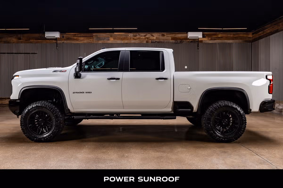 2025 Chevrolet Silverado 2500HD ZR2 Crew Cab