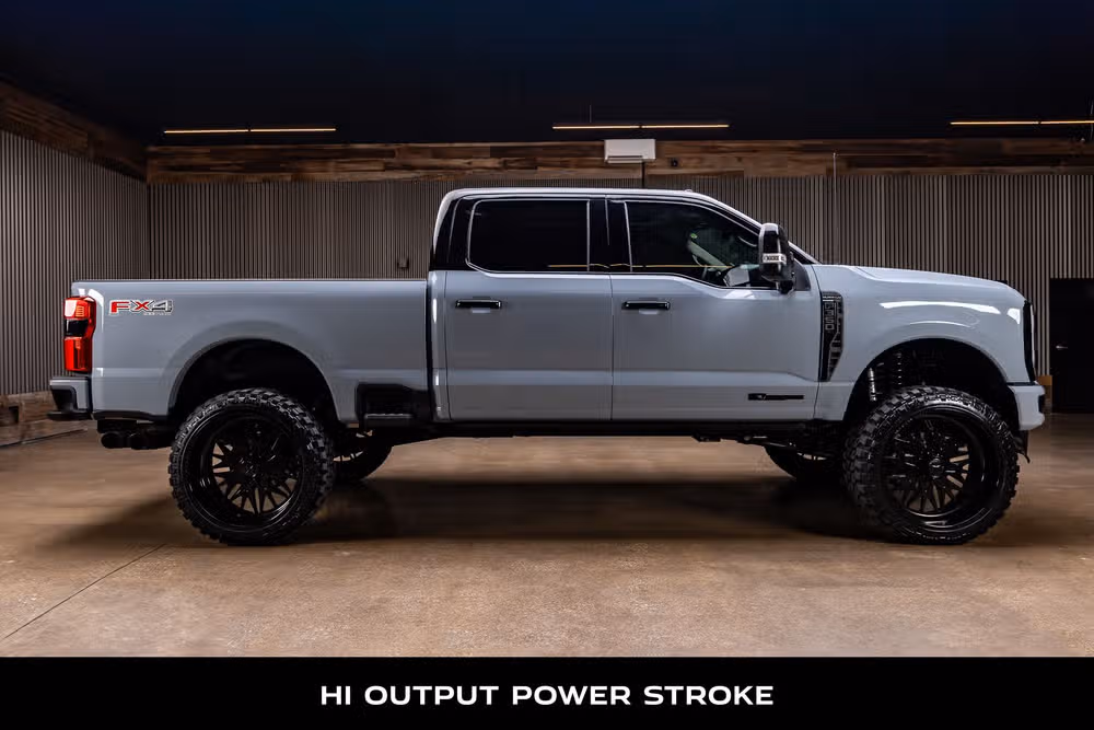 2026 Ford F-350 Super Duty Platinum Plus Crew Cab Image 11