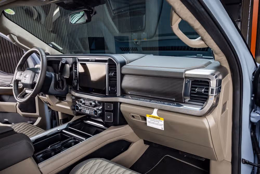 2026 Ford F-350 Super Duty Platinum Plus Crew Cab Image 18