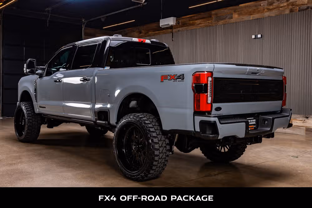 2026 Ford F-350 Super Duty Platinum Plus Crew Cab Image 7