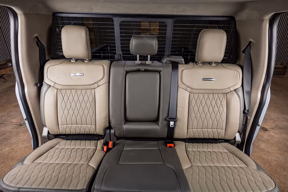2026 Ford F-350 Super Duty Platinum Plus Crew Cab Image 37