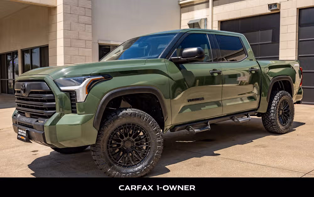 2023 Toyota Tundra SR5 CrewMax Image 5