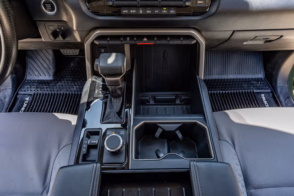 2023 Toyota Tundra SR5 CrewMax Image 29