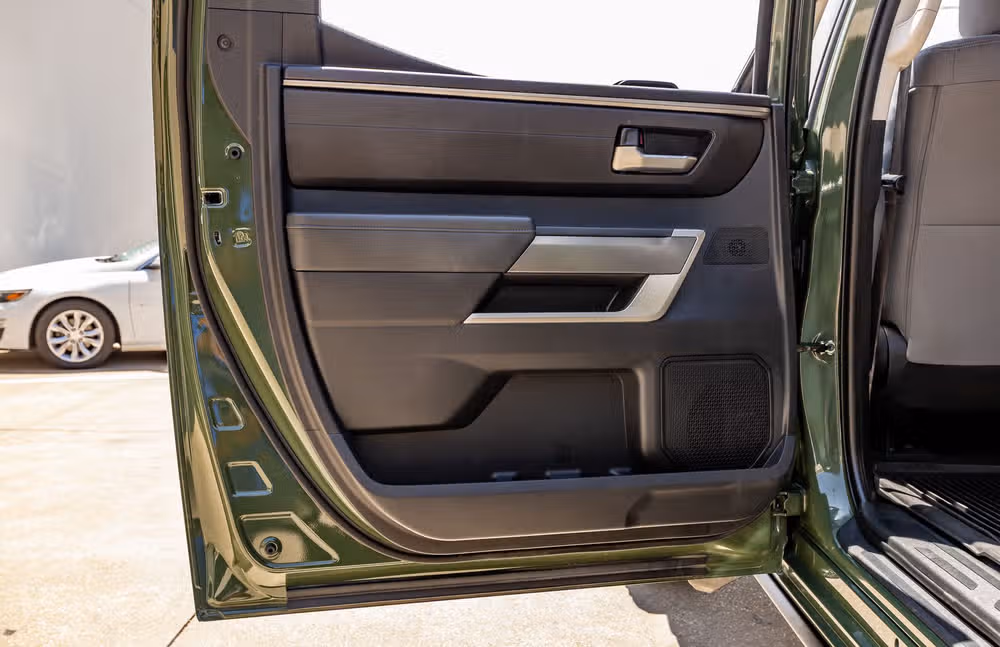 2023 Toyota Tundra SR5 CrewMax Image 39