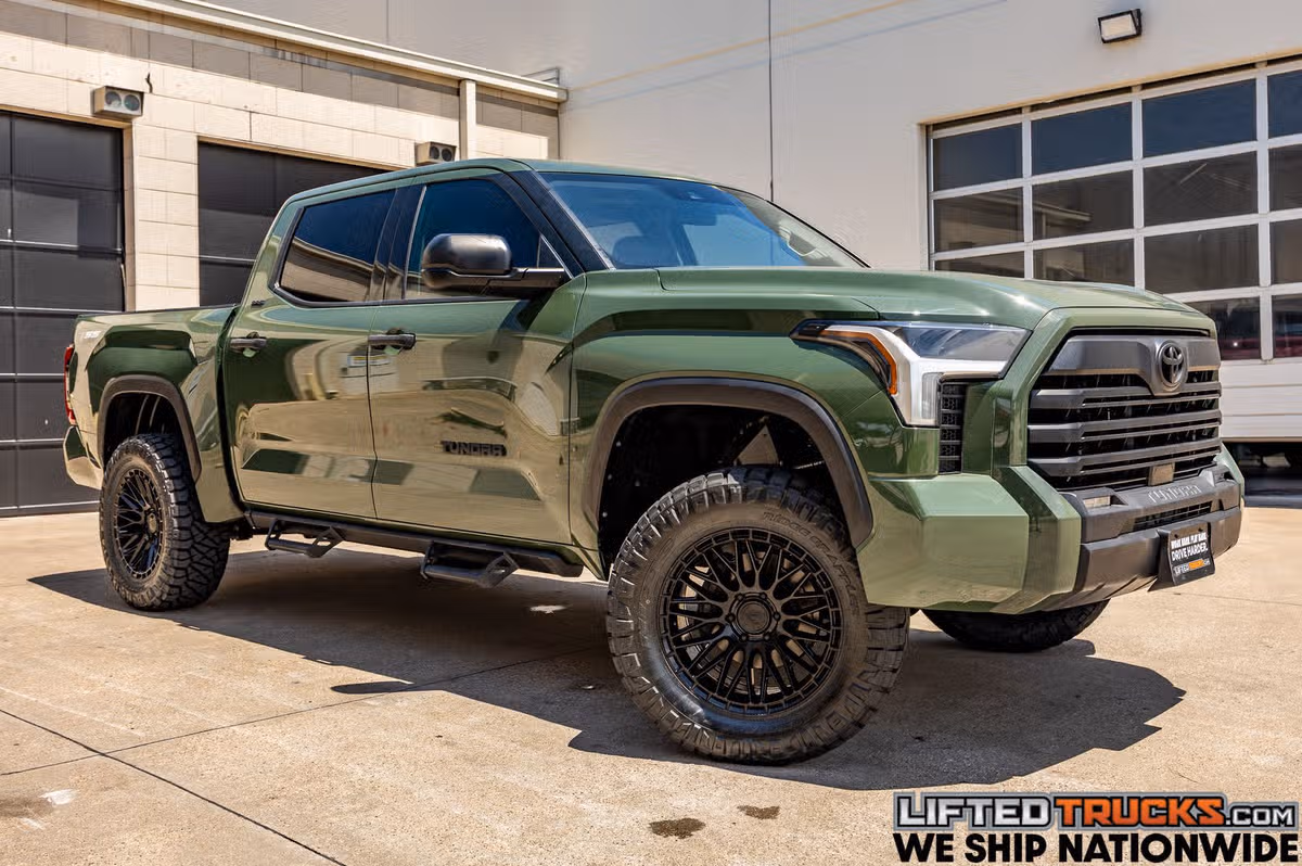 2023 Toyota Tundra SR5 CrewMax