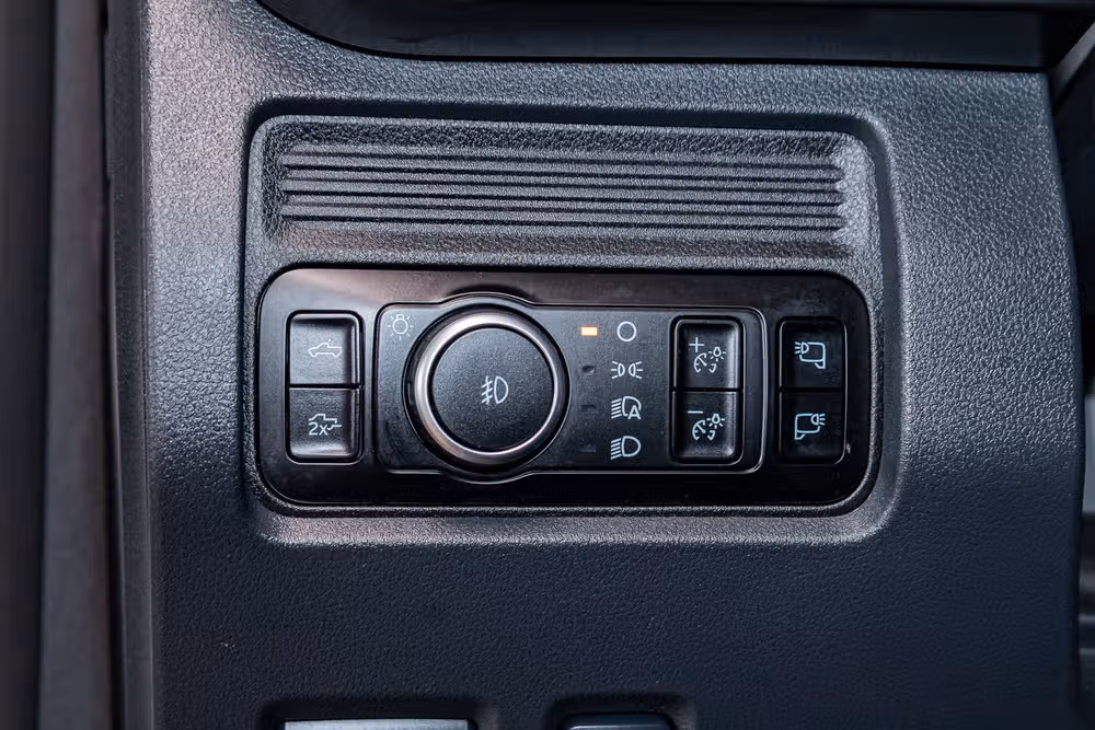 2026 Ford F-350 Super Duty Lariat Crew Cab Image 22