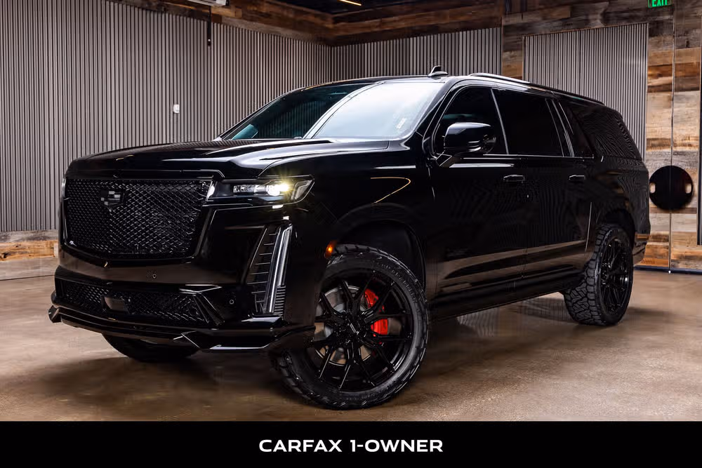 2023 Cadillac Escalade-V ESV Base V-Series Image 5