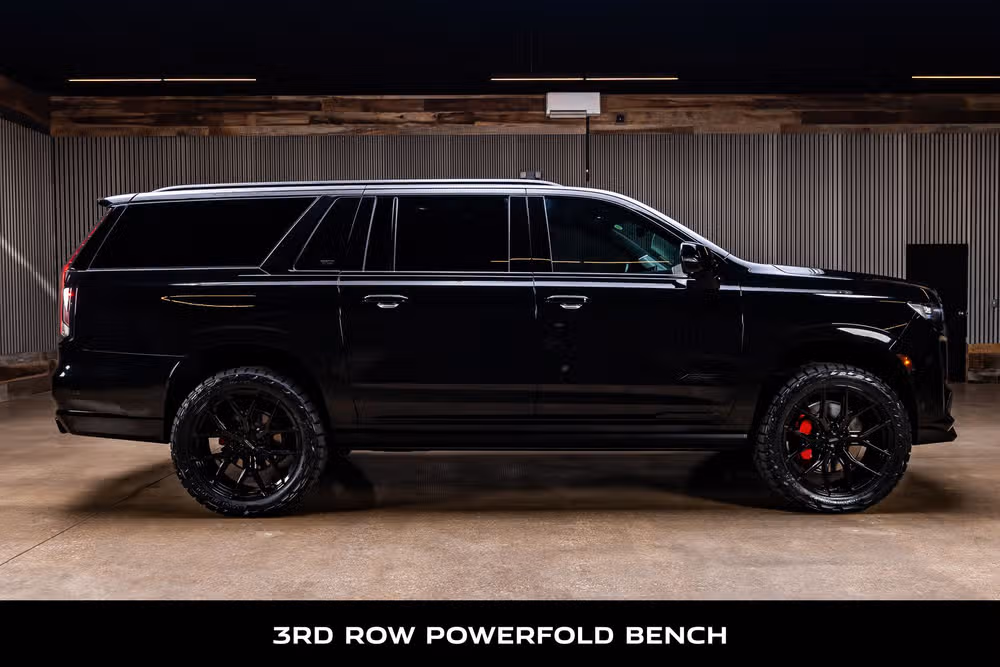 2023 Cadillac Escalade-V ESV Base V-Series Image 11