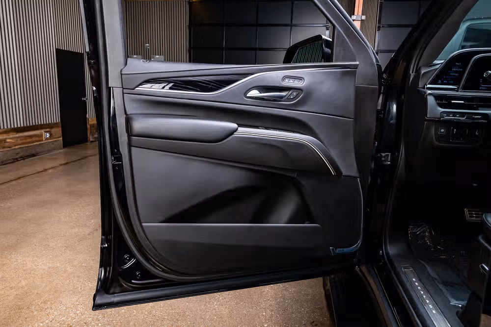2023 Cadillac Escalade-V ESV Base V-Series Image 40