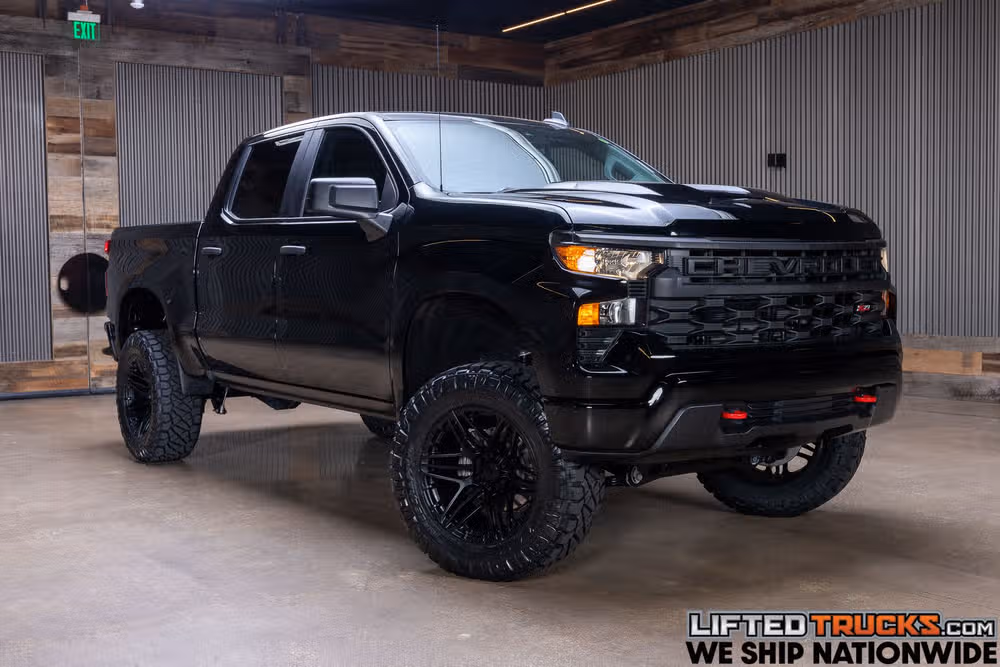 TX09510A - 2025 Chevrolet Silverado 1500 Custom Trail Boss Crew Cab