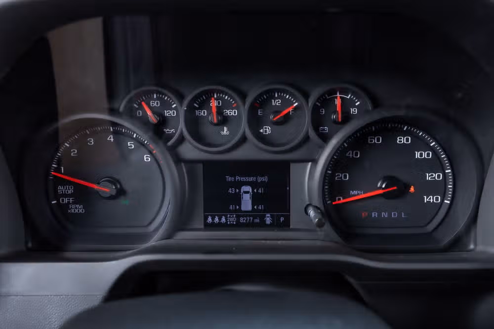 2025 Chevrolet Silverado 1500 Custom Trail Boss Crew Cab Image 19