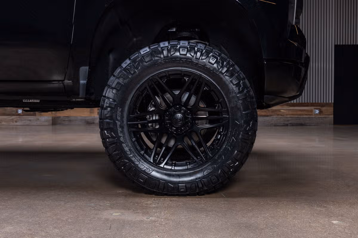 2025 Chevrolet Silverado 1500 Custom Trail Boss Crew Cab