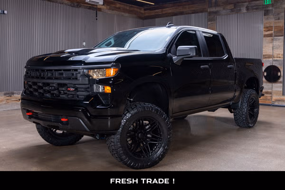 2025 Chevrolet Silverado 1500 Custom Trail Boss Crew Cab