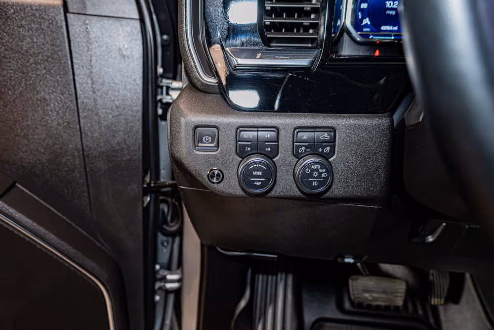 2023 Chevrolet Silverado 1500 RST Rocky Ridge Crew Cab Image 20