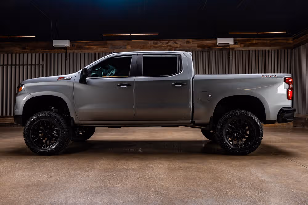 2026 Chevrolet Silverado 1500 Custom Trail Boss Crew Cab Image 6