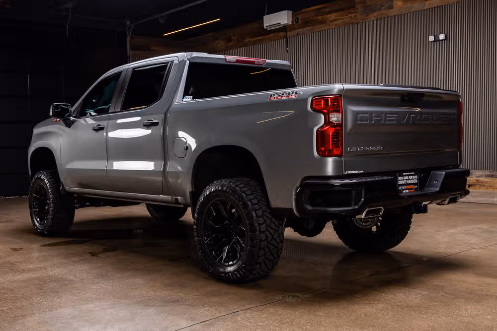 2026 Chevrolet Silverado 1500 Custom Trail Boss Crew Cab Image 7