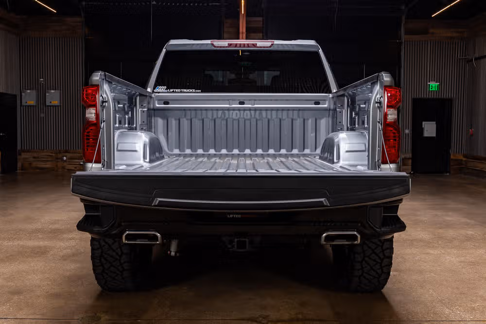 2026 Chevrolet Silverado 1500 Custom Trail Boss Crew Cab Image 9