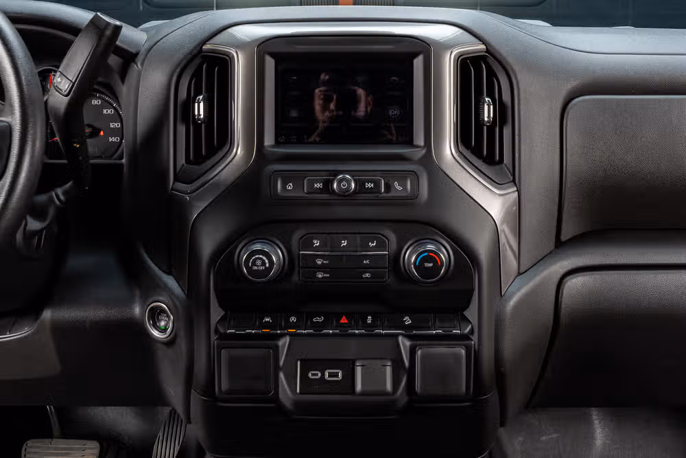 2026 Chevrolet Silverado 1500 Custom Trail Boss Crew Cab Image 23