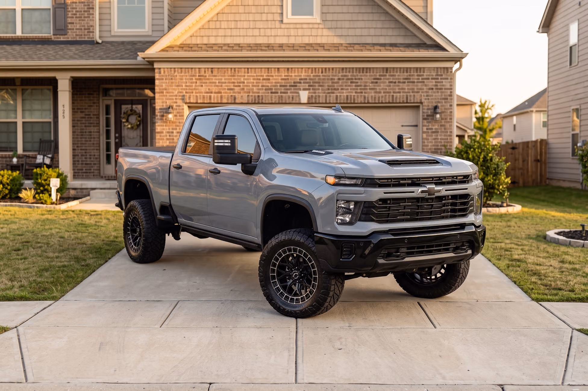 2025 Chevrolet Silverado 2500HD Custom Crew Cab Image 32