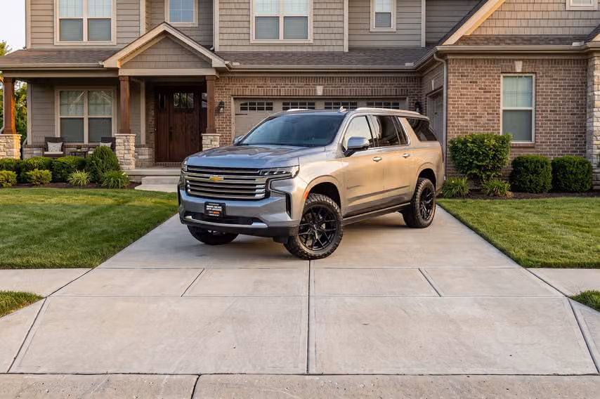 2024 Chevrolet Suburban High Country Image 44