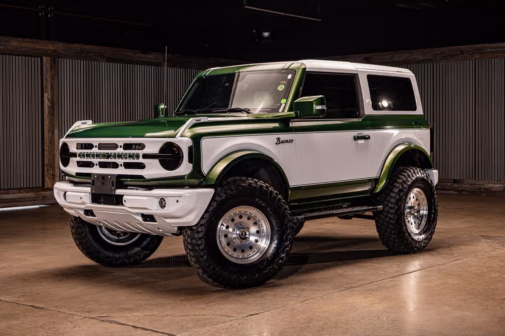 2023 Ford Bronco Outer Banks Image 5