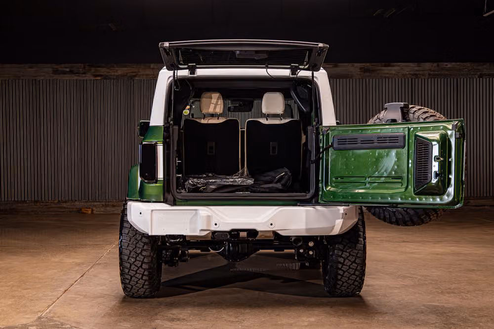 2023 Ford Bronco Outer Banks Image 9