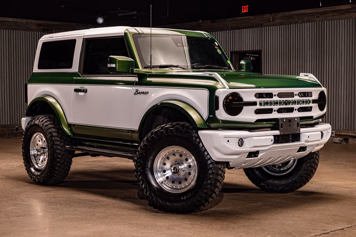 2023 Ford Bronco Outer Banks