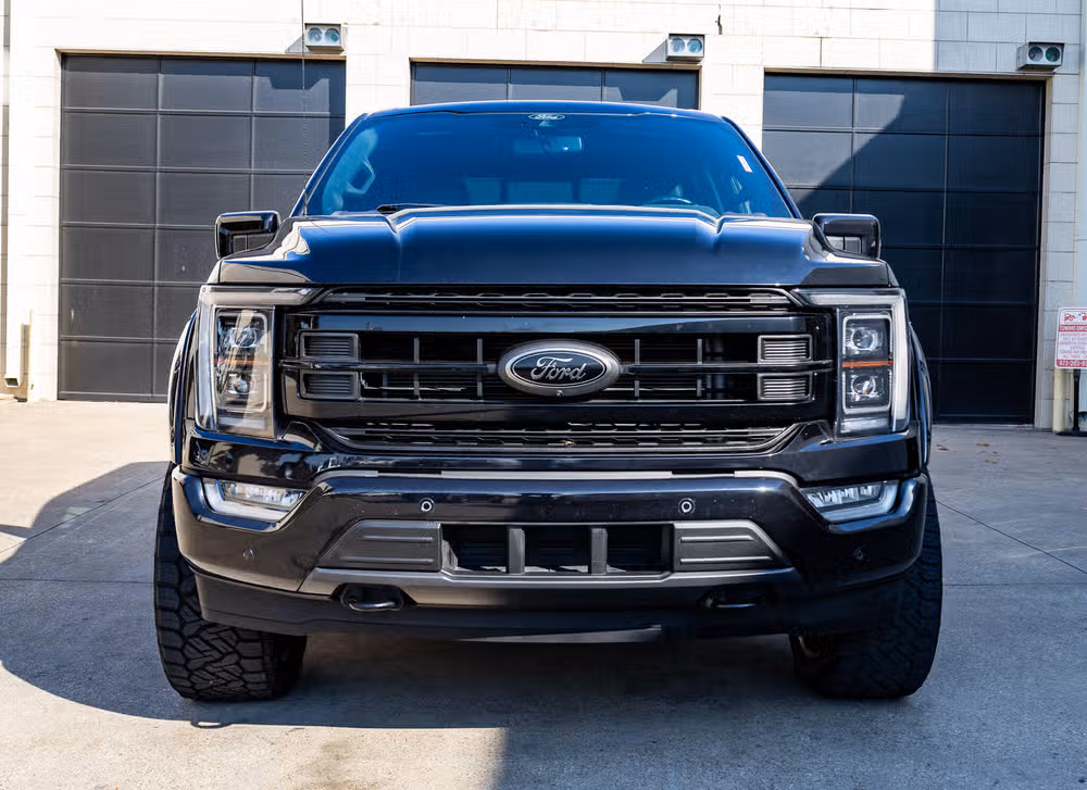 2022 Ford F-150 Platinum SuperCrew Image 3