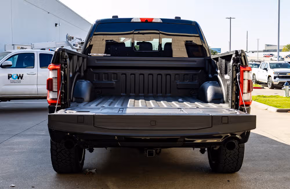 2022 Ford F-150 Platinum SuperCrew Image 8