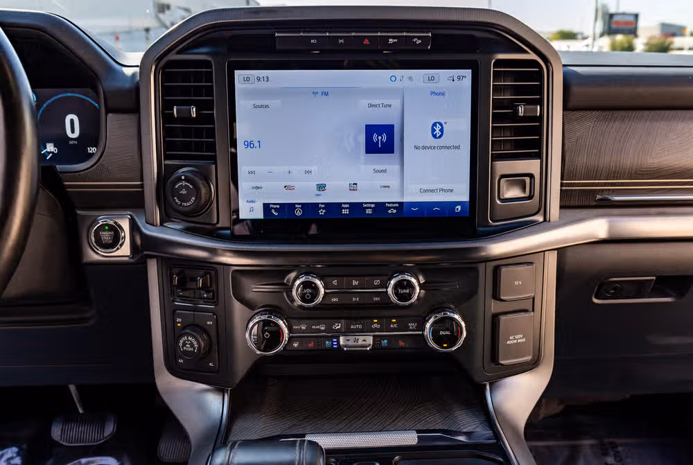 2022 Ford F-150 Platinum SuperCrew Image 24