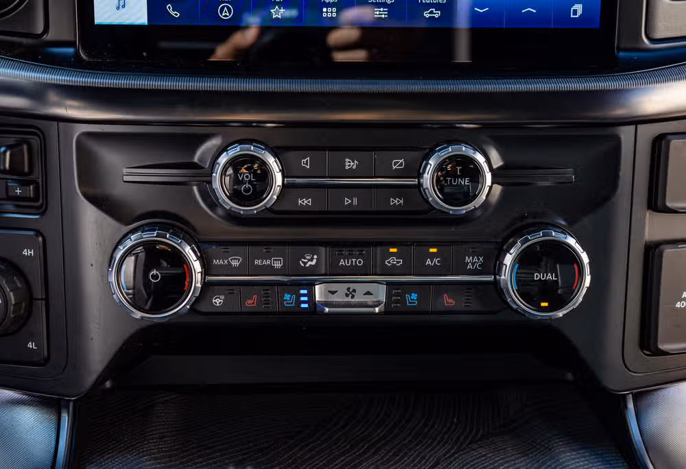 2022 Ford F-150 Platinum SuperCrew Image 27