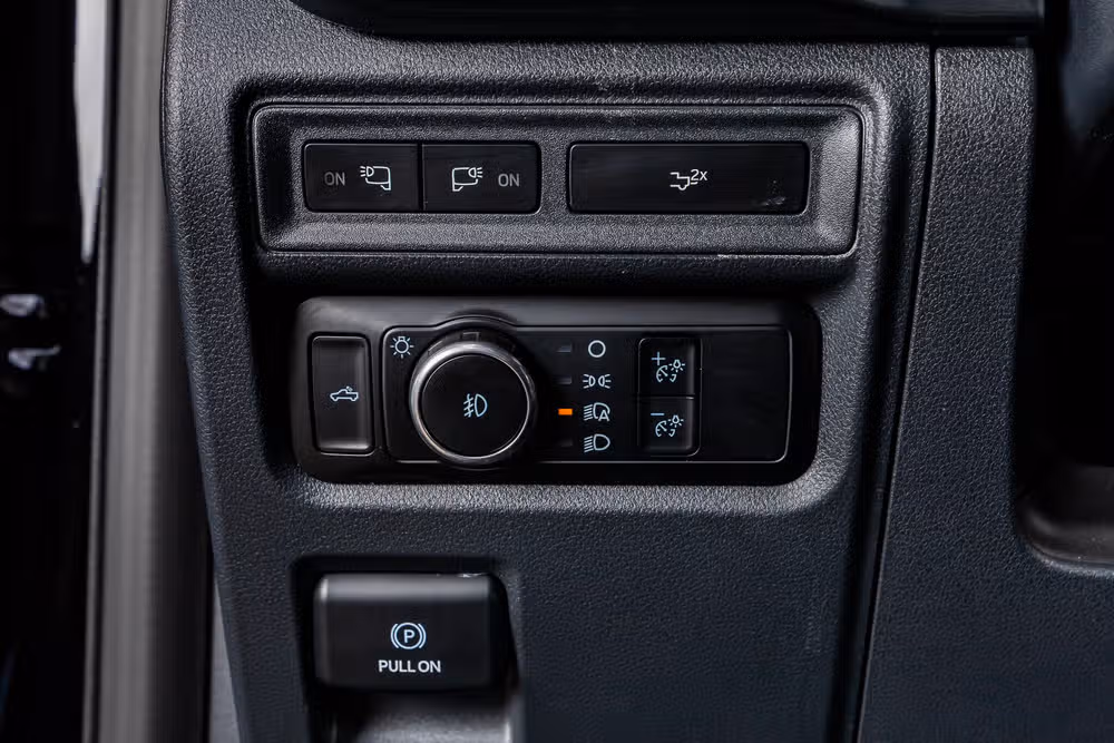 2023 Ford F-150 XLT SuperCrew Image 22