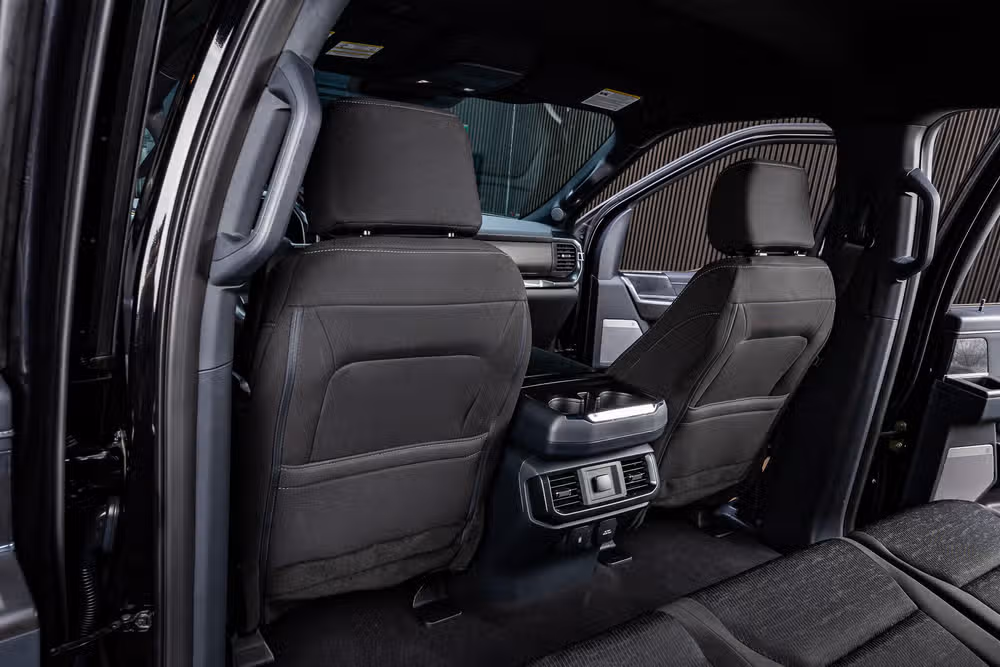 2023 Ford F-150 XLT SuperCrew Image 35
