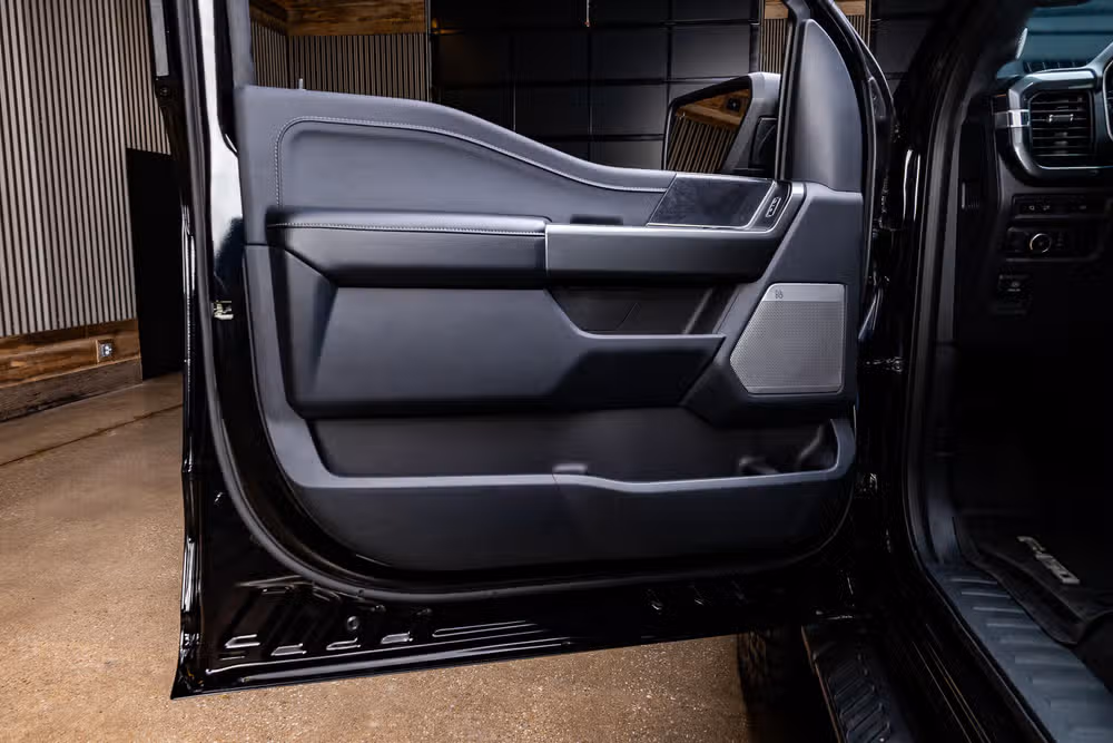 2023 Ford F-150 XLT SuperCrew Image 37