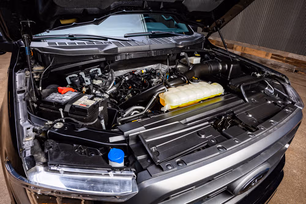 2023 Ford F-150 XLT SuperCrew Image 42