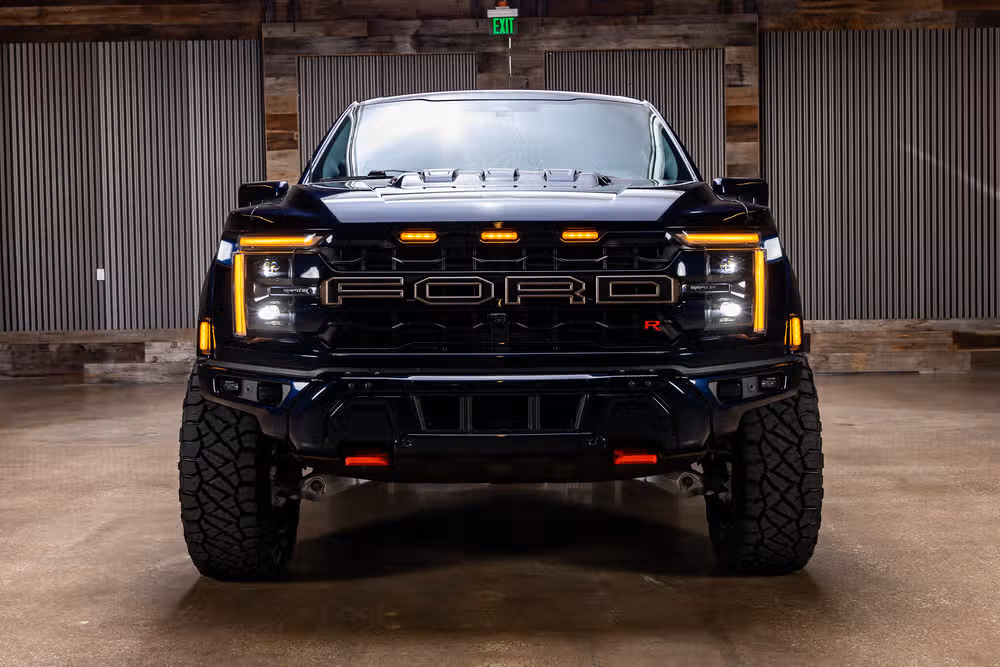 2024 Ford F-150 Raptor R SuperCrew Image 3