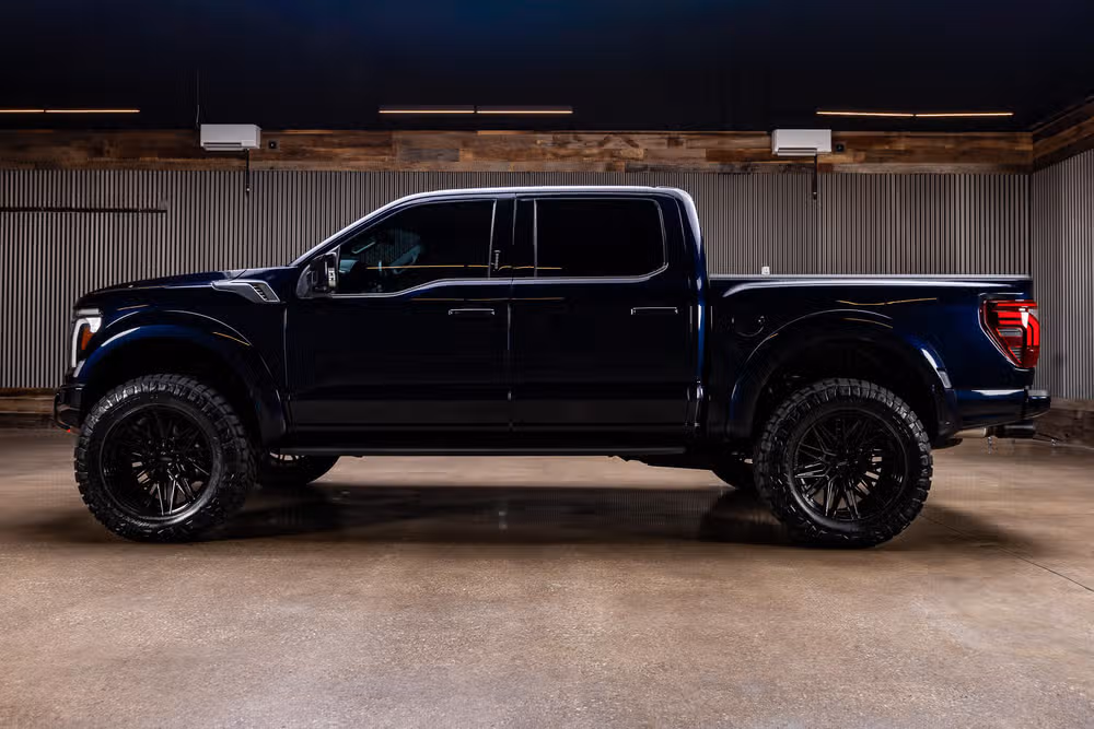 2024 Ford F-150 Raptor R SuperCrew Image 5