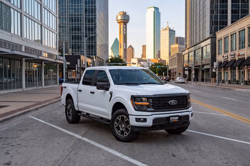 2025 Ford F-150 STX SuperCrew Image 39