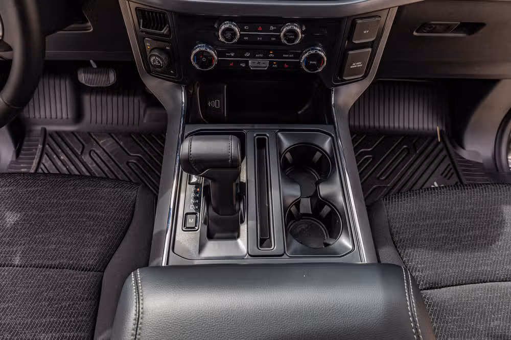 2025 Ford F-150 XLT SuperCrew Image 29